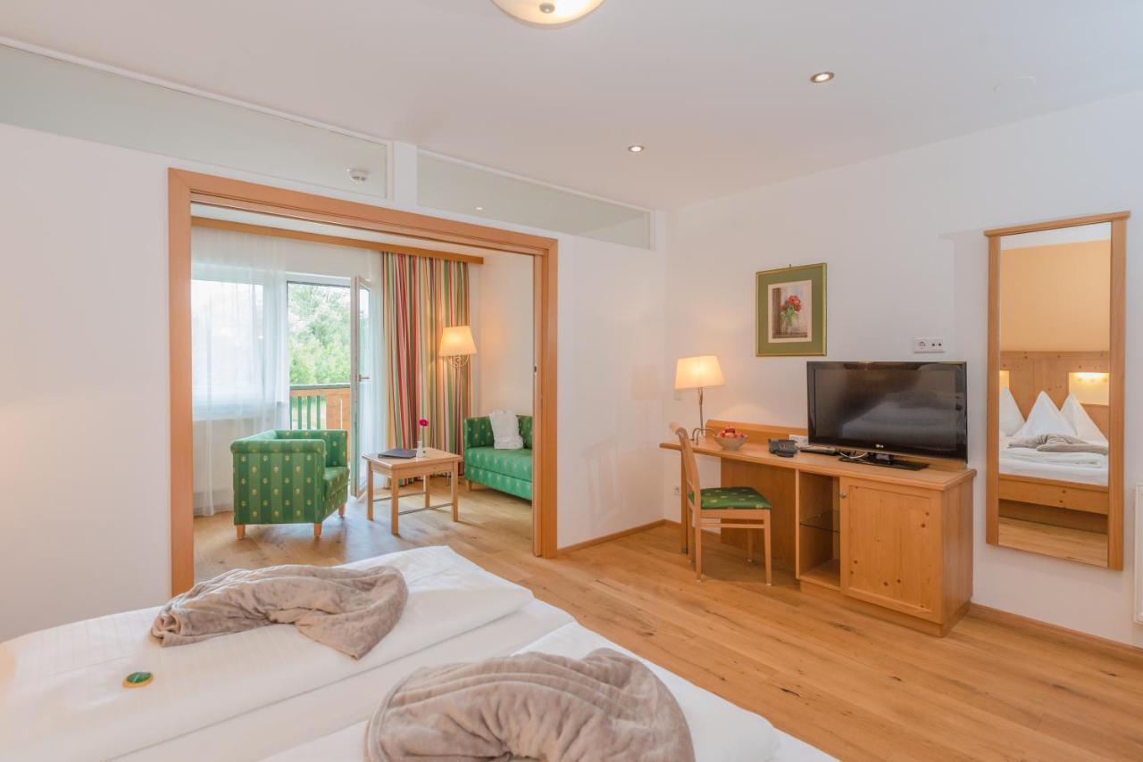 Sport & Familienhotel Baerenwirt Aich  Ngoại thất bức ảnh